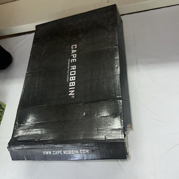 Cape Robbin Boots Size 8.5 - Picture 13 of 13